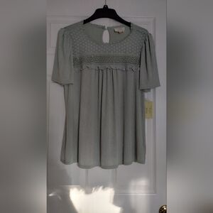 Women's Top Flower & Feather Brand